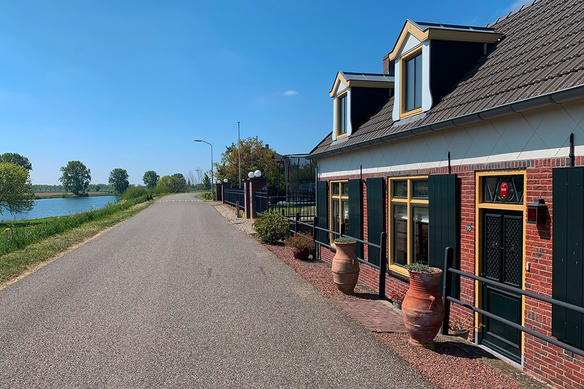 Met de auto door het land van Maas en Waal