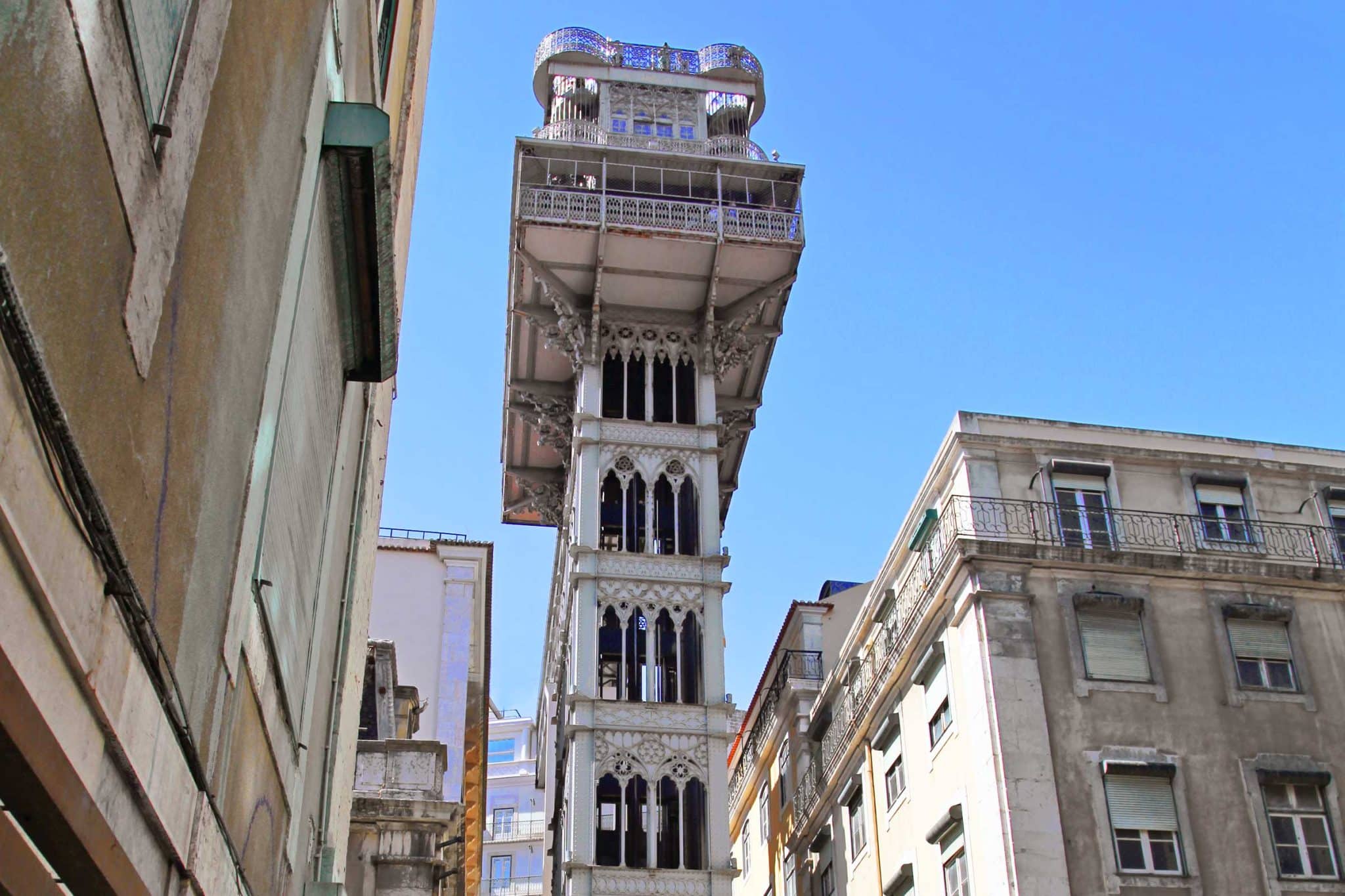 Santa Justa lift wat te doen in Lissabon bezienswaardigheden